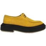 Zapatos amarillos de goma con puntera redonda con tacón cuadrado formales Adieu talla 39 para hombre 