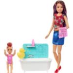Barbie Babysitter Muñeca con bebé y accesorios de baño