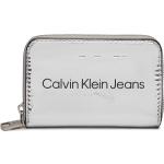 Cartera plateado de cuero de piel rebajadas Calvin Klein Jeans para mujer 