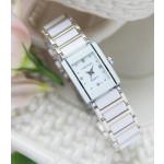 Relojes blancos de acero inoxidable de pulsera impermeables Cuarzo con correa de plata informales 3 Bar para mujer 