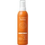 Spray solar para la piel sensible con agua termal con factor 30 de 200 ml Avene en spray 