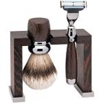 Maquinillas de afeitar marrones en set de regalo para hombre 