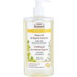 Green Pharmacy Pharma Care Oak Bark Chamomile gel calmante para la higiene íntima 300 ml