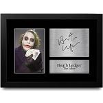 HWC Trading Heath Ledger A4 Enmarcado Regalo De Visualización De Fotos De Impresión De Imagen Impresa Autógrafo Firmado Por The Joker Batman Los Aficionados Al Cine