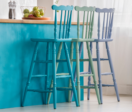 3 sillas de cocina de madera azul