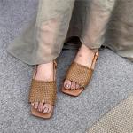 Sandalias marrones de cuero de tiras con hebilla vintage para mujer 