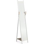 Espejos blancos de acero de pie minimalista Kave Home 