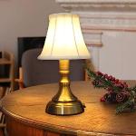 Lámparas doradas de metal de mesa vintage 