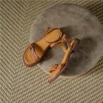 Sandalias beige de cuero de tiras con hebilla de punta redonda con tacón hasta 3cm informales talla 40 para mujer 