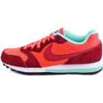 NIKE MD Runner 2 - Zapatillas deportivas para mujer, Noble Red Bright Crimson Hyper Turquoise Noble Red, 38 EU