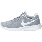 Zapatillas grises de running rebajadas Nike Tanjun talla 35,5 para mujer 