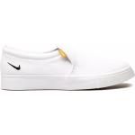 Sneakers blancos de goma sin cordones con logo Nike Court Royale para mujer 