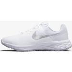 Zapatos deportivos blancos Nike Revolution 5 para mujer 