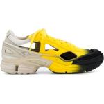 Zapatillas amarillas de goma con cordones con cordones adidas Originals Ozweego para mujer 